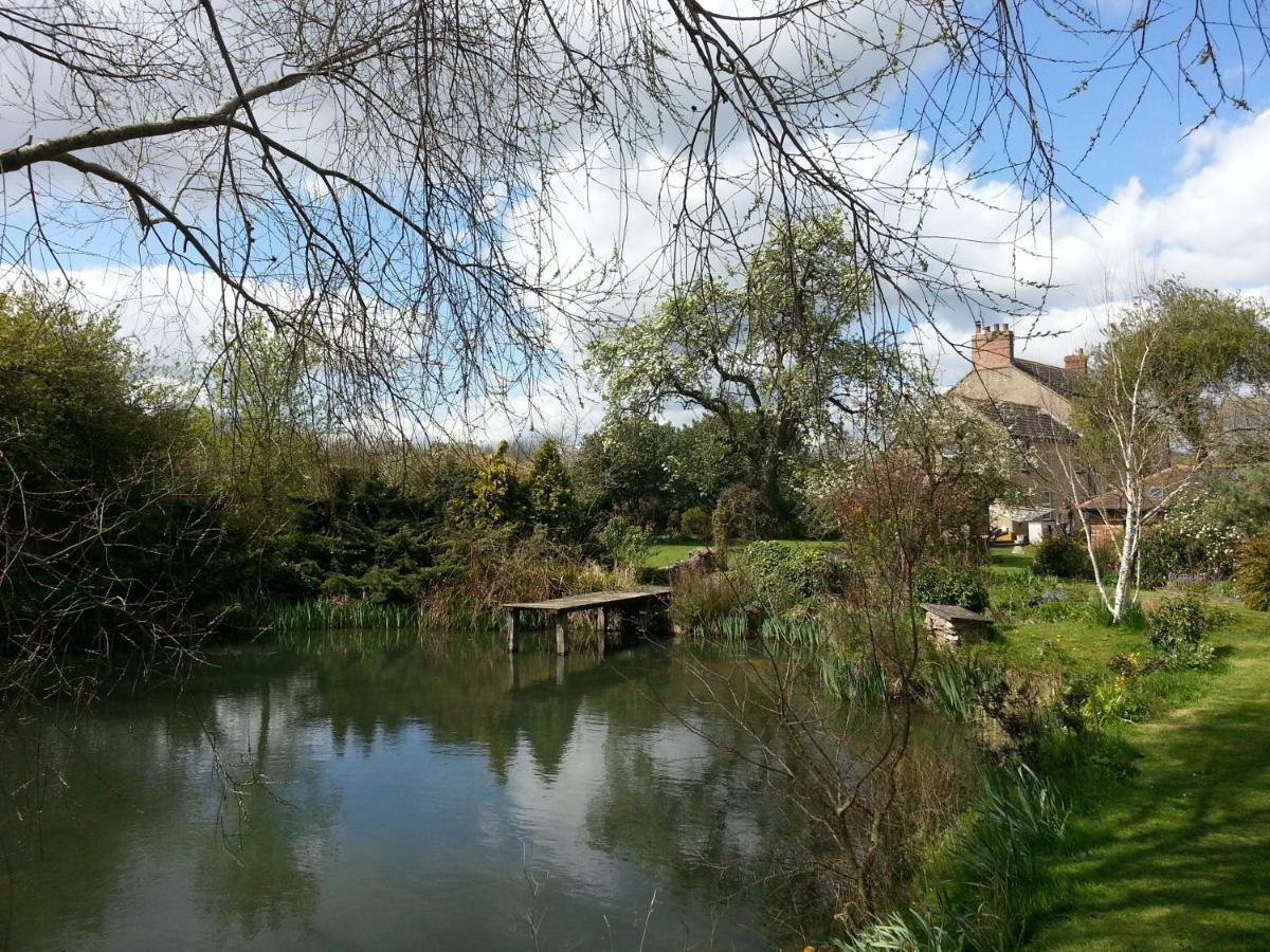 Upper Wood End Farm Bed and Breakfast Marston Moreteyne Exteriör bild