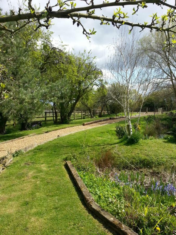 Upper Wood End Farm Bed and Breakfast Marston Moreteyne Exteriör bild