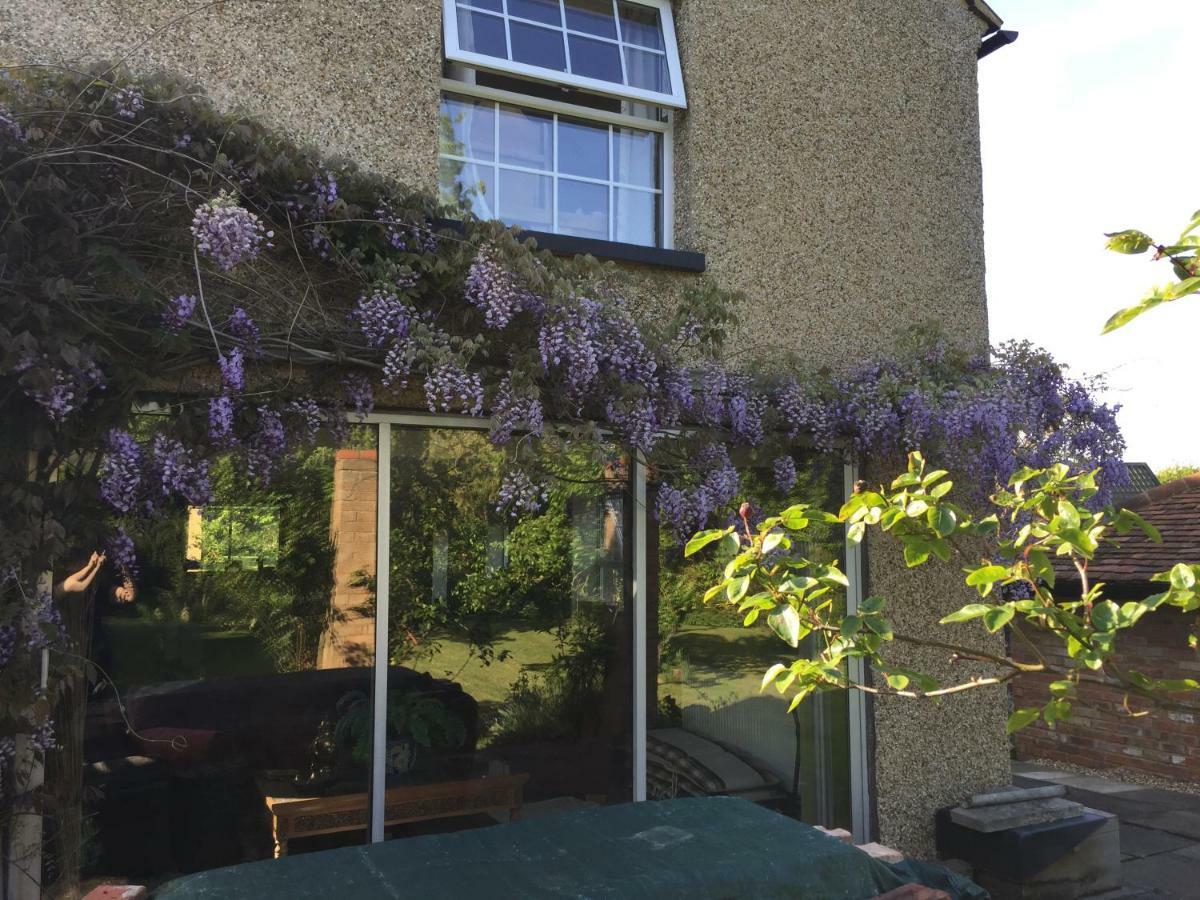 Upper Wood End Farm Bed and Breakfast Marston Moreteyne Exteriör bild