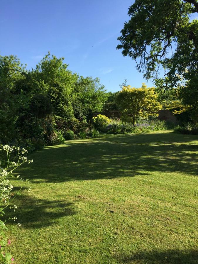 Upper Wood End Farm Bed and Breakfast Marston Moreteyne Exteriör bild