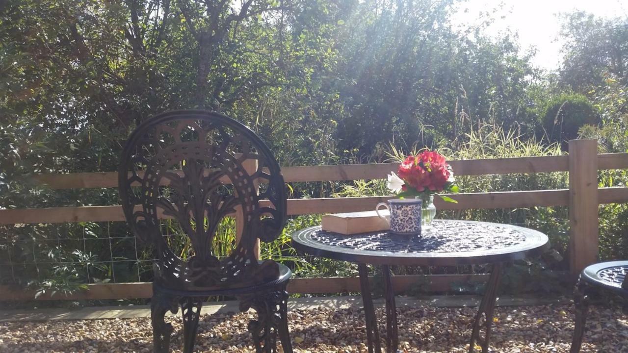 Upper Wood End Farm Bed and Breakfast Marston Moreteyne Exteriör bild